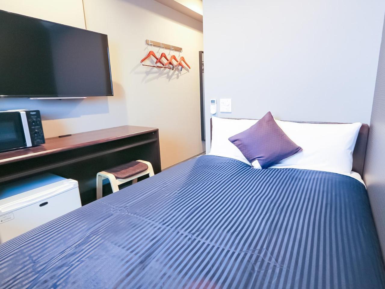 Hotel Livemax Yokohama-Eki Nishiguchi โยโกฮาม่า ภายนอก รูปภาพ